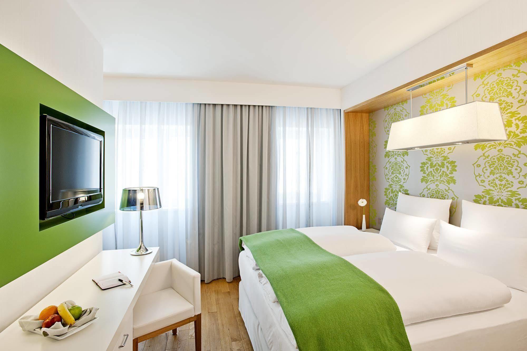 Nh Frankfurt Messe Hotel Frankfurt am Main Phòng bức ảnh